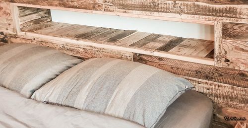 Le lit Kévin et sa tête de lit