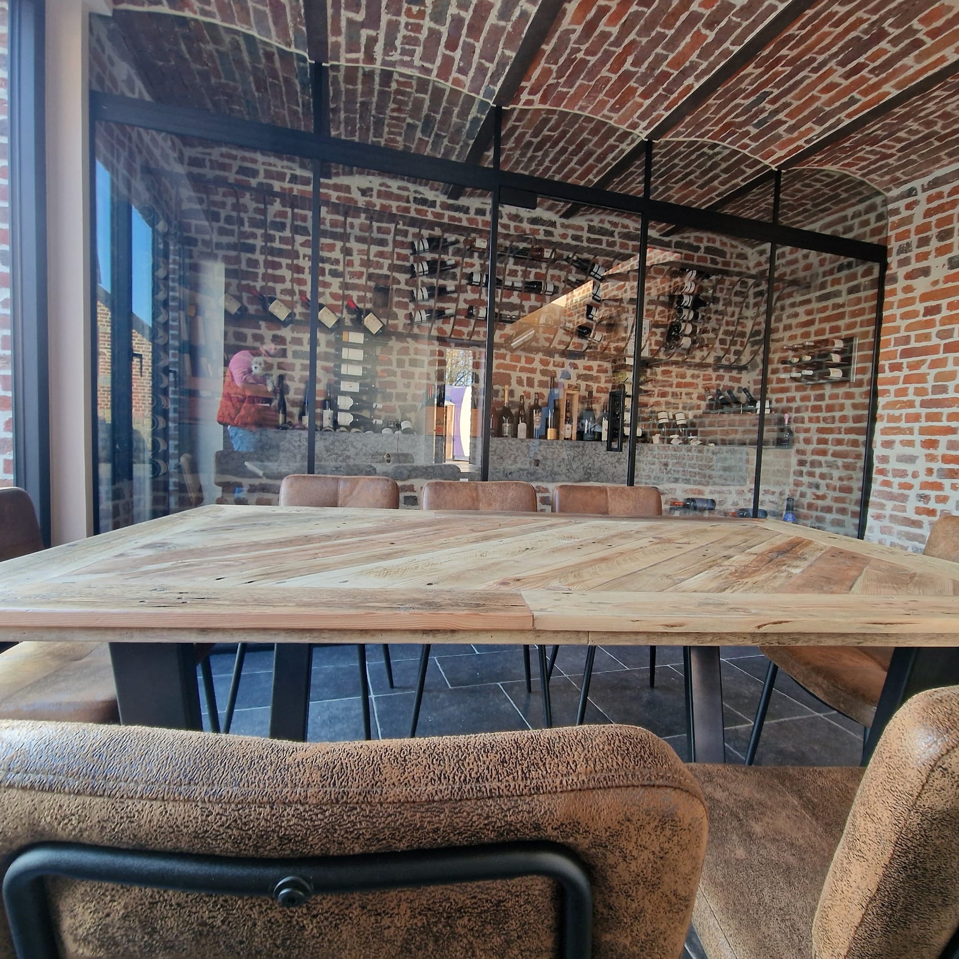 La table de salle à manger Anne-Sophie
