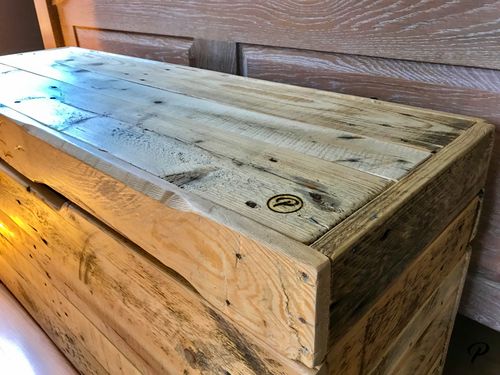 Le coffre en bois Arthus