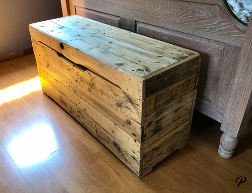 Le coffre en bois Arthus